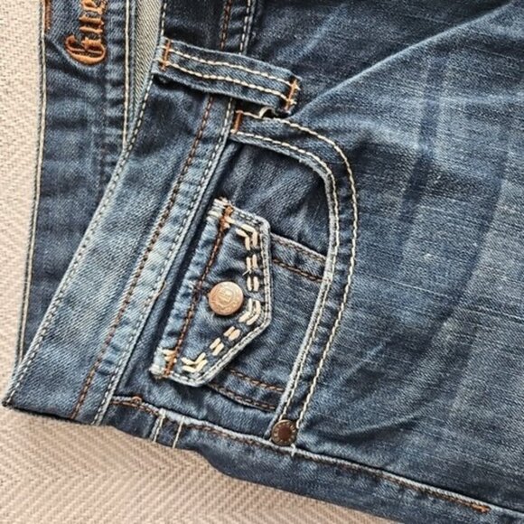 Guess Jeans Men's 34x31 Relaxed Boot Cut Medium Wash Blue Flap Pocket Embroidery - Picture 11 of 16